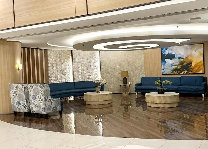 Aiza's Condotel In Shell Residences Near Moa And Naia *